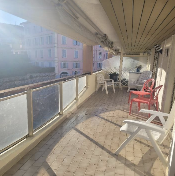 Appartement F2 Petit Juas